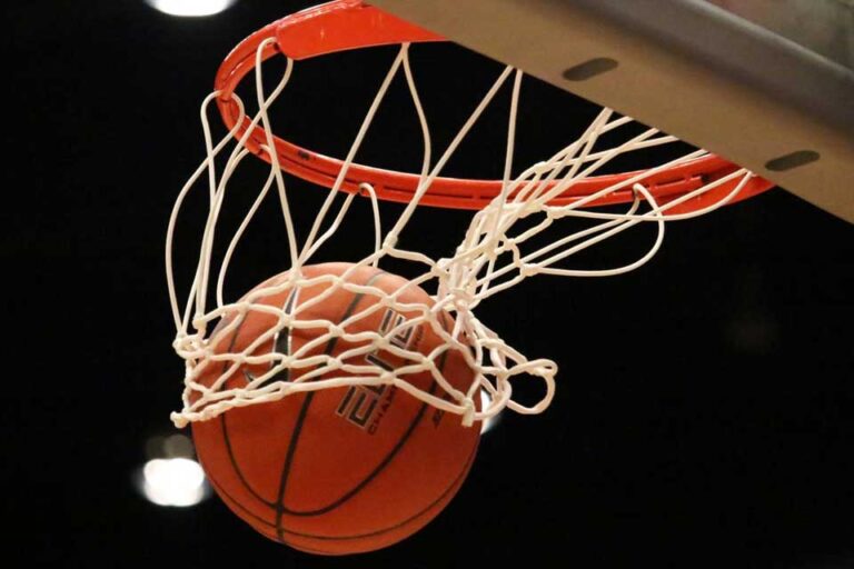 Basket Ball